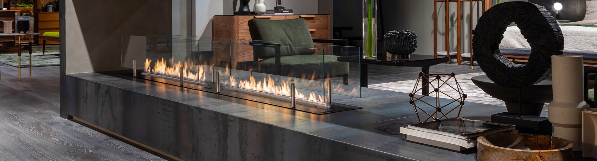 FLA long linear fireplace
